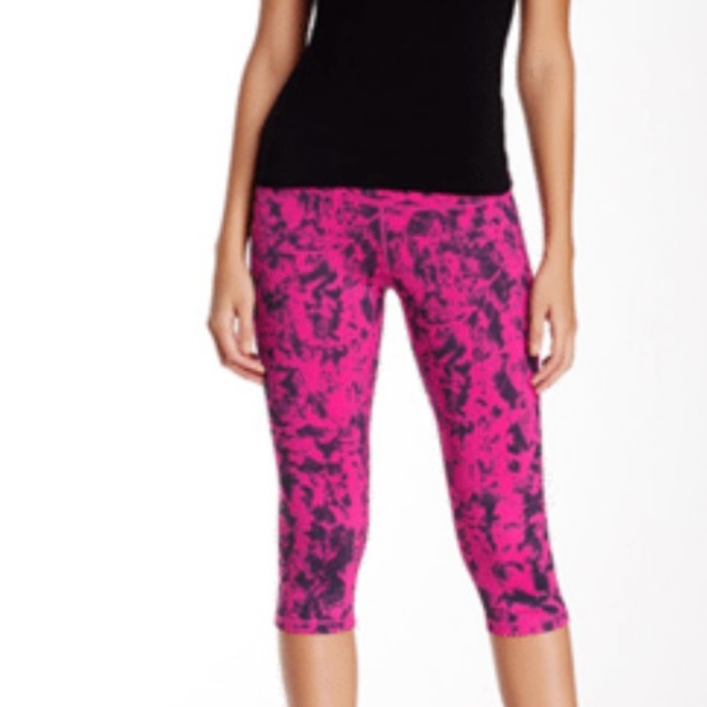 Zella Fuchsia And Purple Cropped Leggings Size M